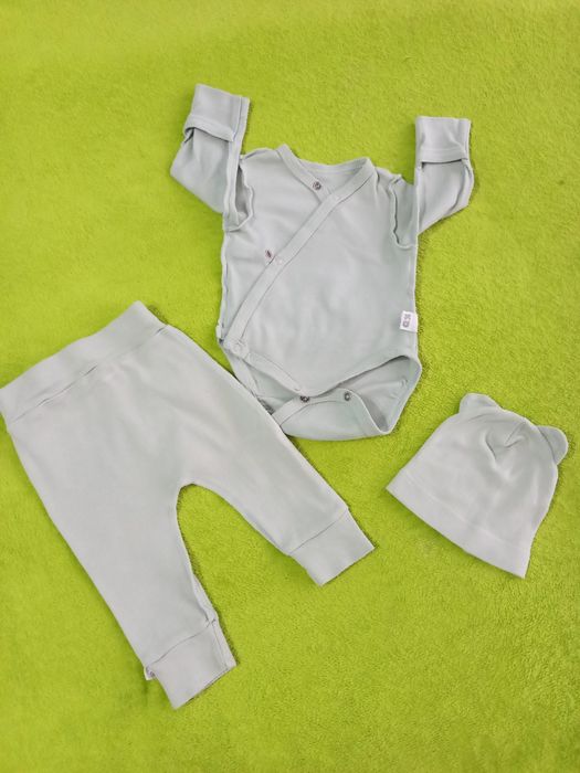 Продам детские вещи 56-62 р.