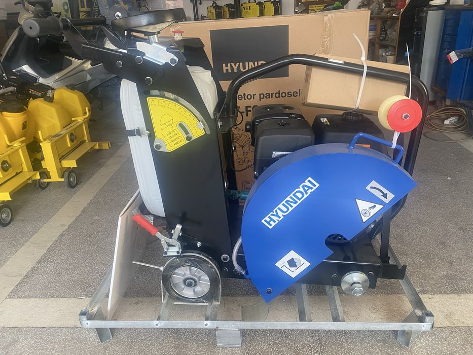 Taietor de Beton Asfalt HYUNDAI HY-FC480L Disc Inclus 450mm Mogosoaia