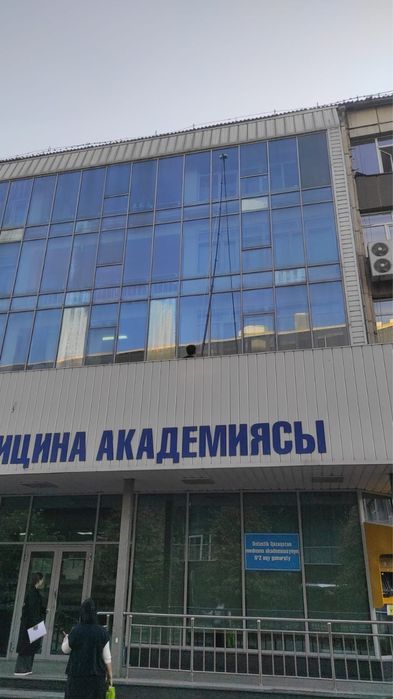 Мойка фасадов и окон