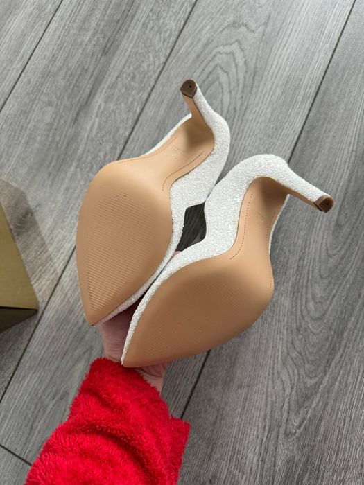 Pantofi M Albu 37,5