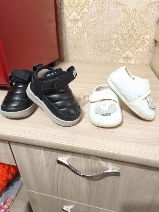 Продам ботинки на весну 15 размер