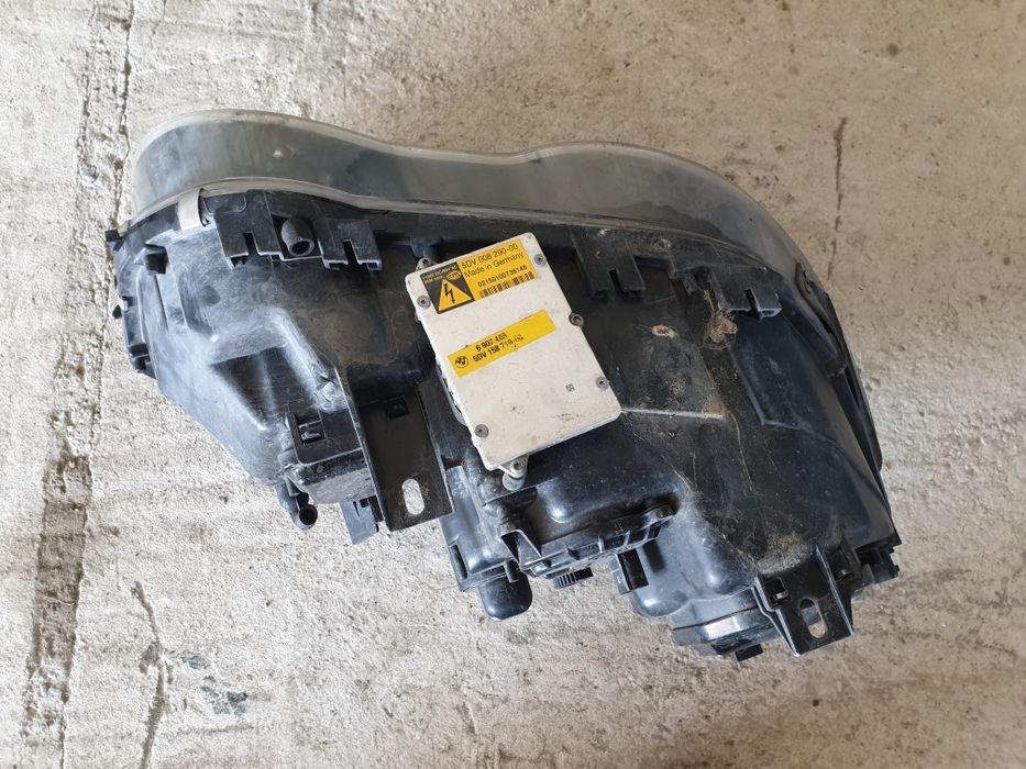 Far stanga bmw e65 nfl cu xenon