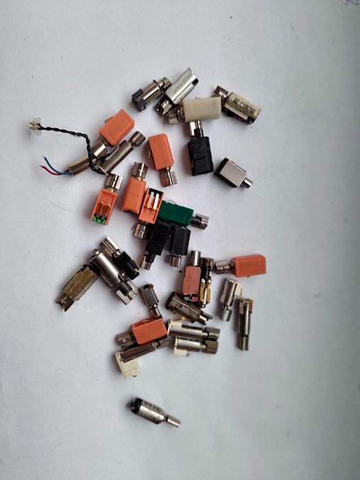 Motorase de vibratii