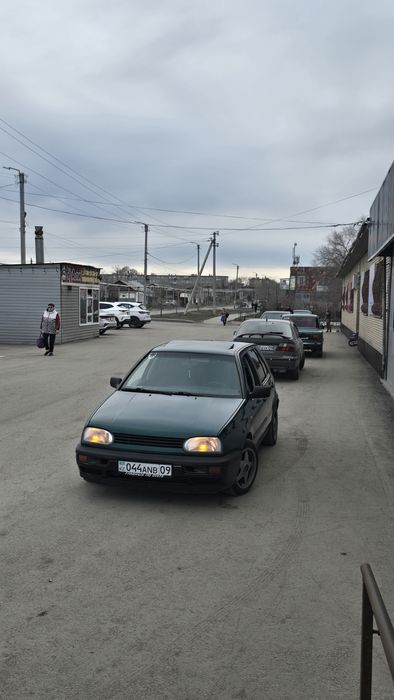 Golf 3    2 литра