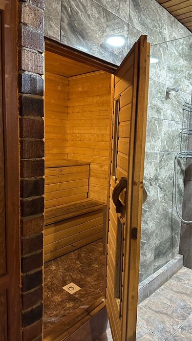 Сауная с бассейном