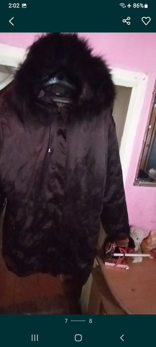 Продам женские куртки