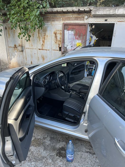 FORD Focus 2008 — imagine 5