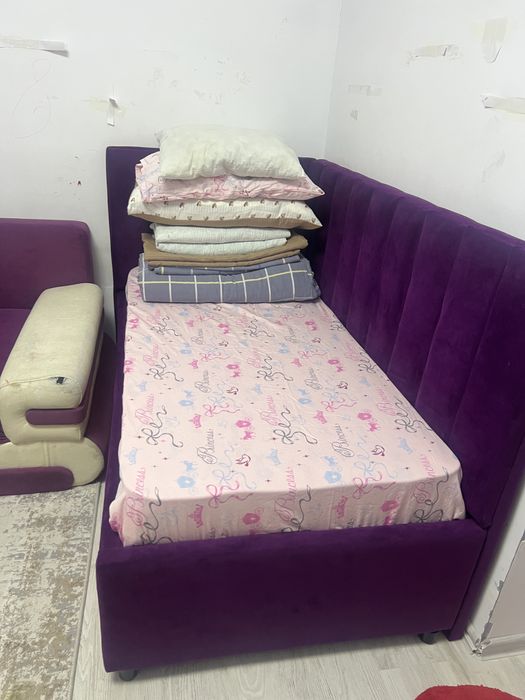 Продам кровать на 3-7лет