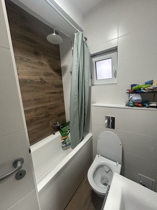 Apartament 3 camere