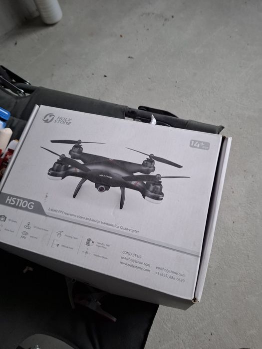 Drona Holy Stone HS110G