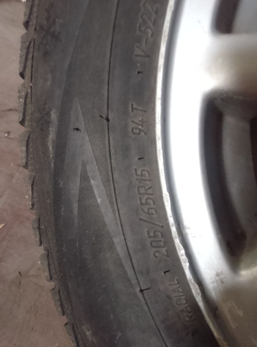 Продам комплект колес