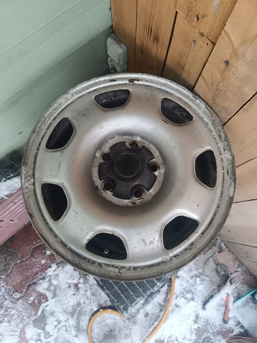 Продам диски r16