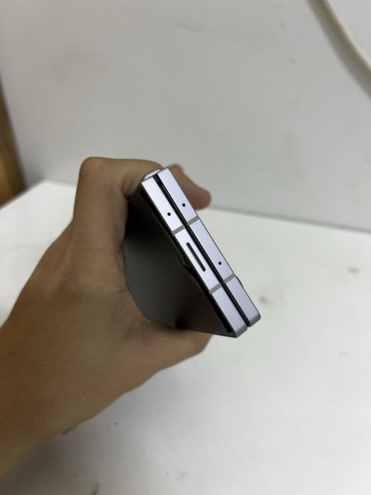 Samsung Galaxy Z Fold 6