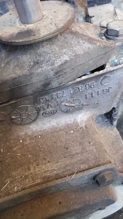 Cutie semi-automata Citroen C4 grand picasso  1.6 Hdi - cod 9663876280