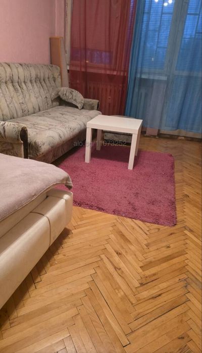 Просторна стая с тераса в Красна поляна 2, за жена