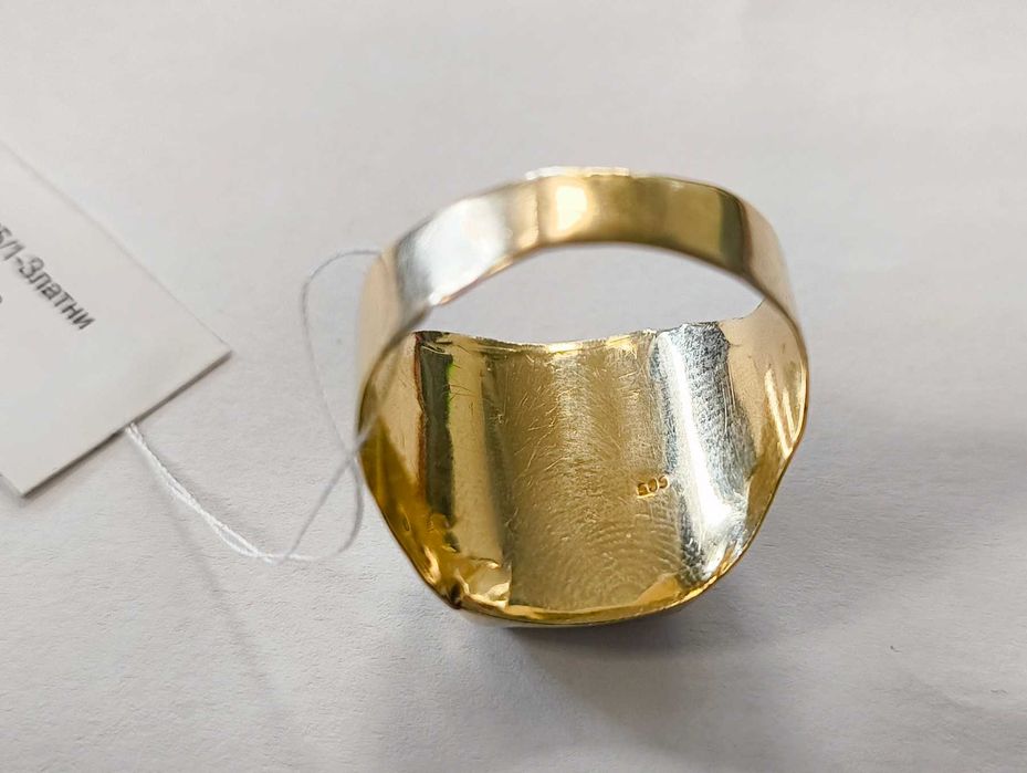 *НАМАЛЕНО ЗЛАТО* Златен пръстен 8,01 грама на цена от 119 лева за грам