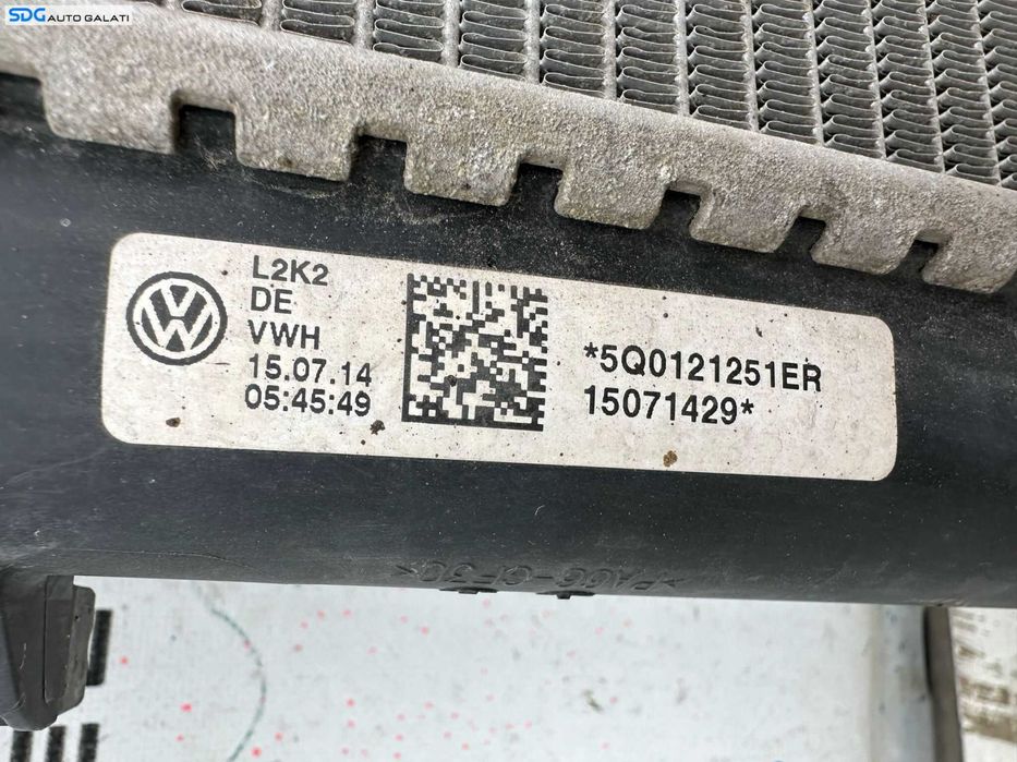 Radiator Racire Apa Lichid Antigel Volkswagen Passat B8 1.6 2.0 TDI 2015 - 2020 Cod 5Q0121251ER [X3223]