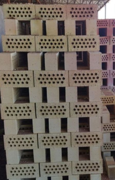 Ajoyib koʼrinishga ega gʼishtlarimiz sotuvda