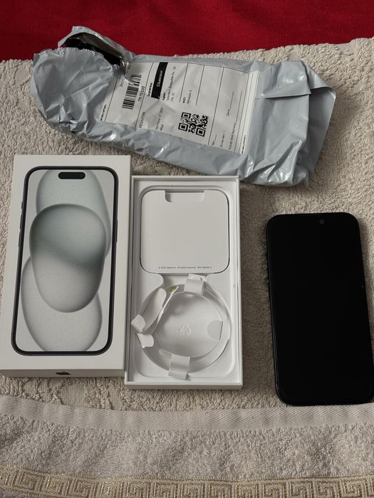 Iphone 15 128 GB б/у емкость 100%