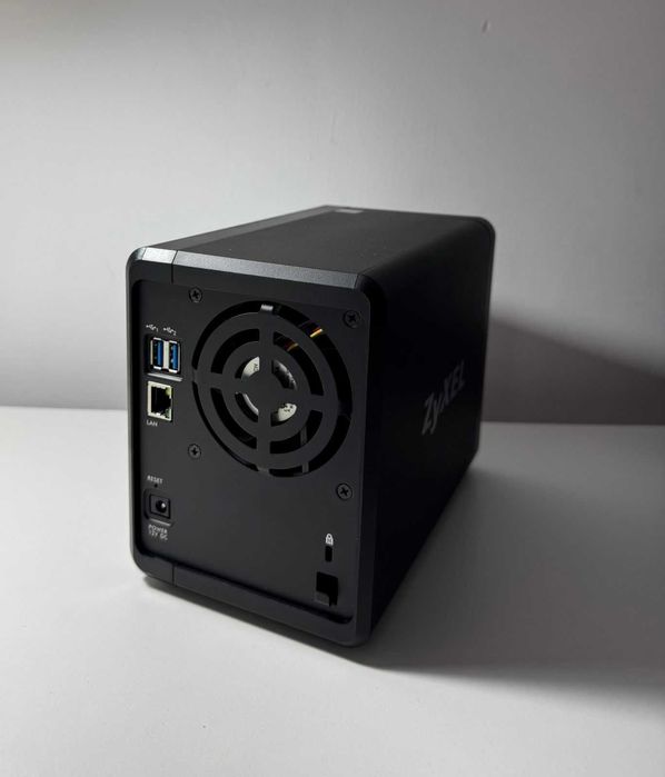 Сетевое хранилище NAS Zyxel NAS326