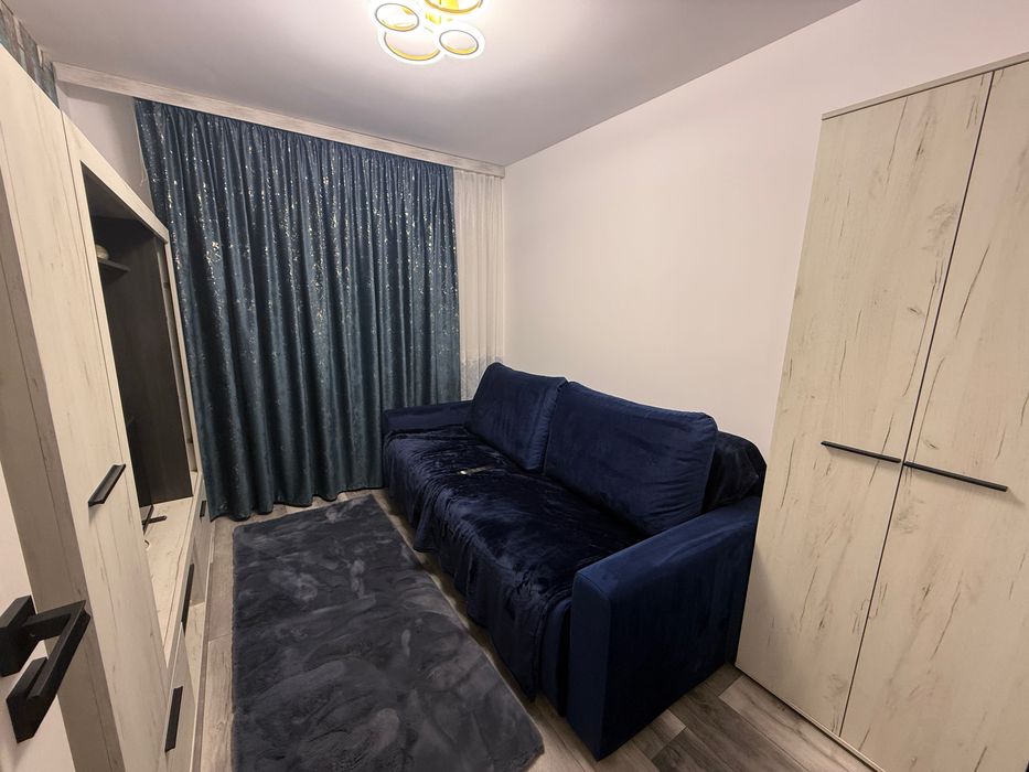 VÂND Apartament cu 3 camere in Simeria