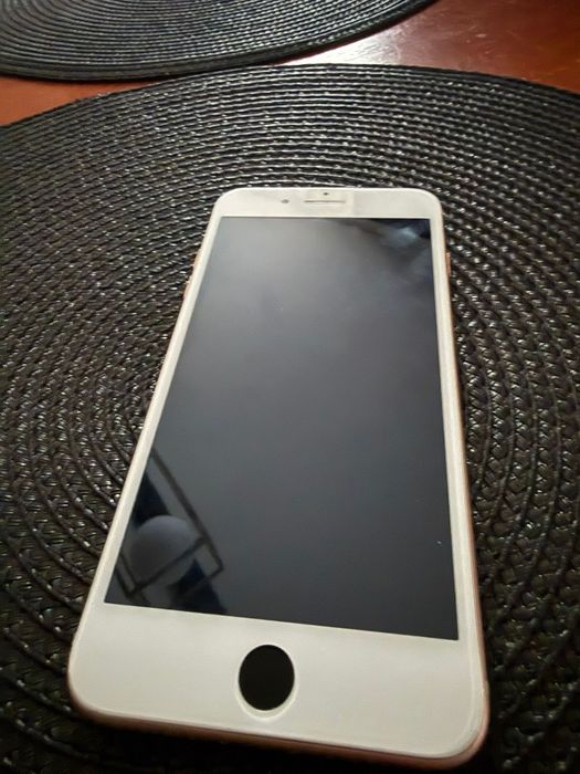 Vând Iphone 8 Plus