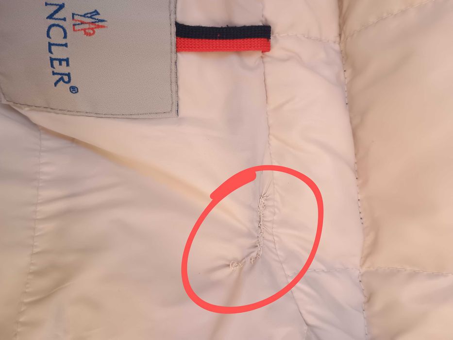 Яке Moncler Xs размер намалено!