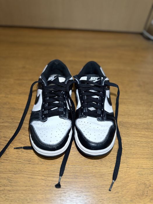 Adidași Nike alb-negru – mărime EU 37.5 – stare bună