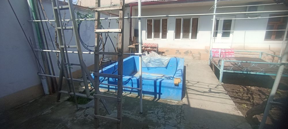 Uy sotiladi yashnobot tumanida