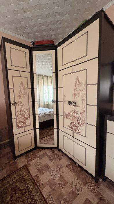 Спальный гарнитур