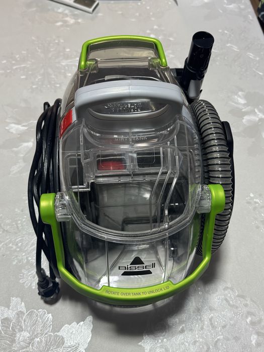 Перяща прахосмукачка BISSELL