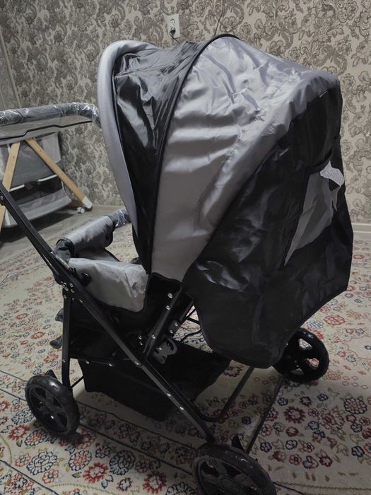 Детская коляска.