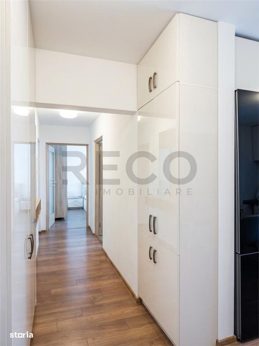 RECO Apartament 3 camere, zona Dacia, balcon, priveliste superba
