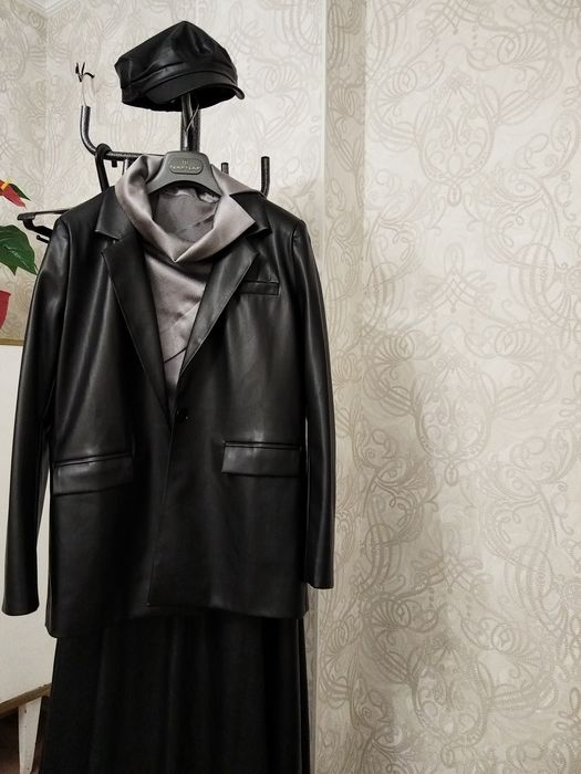 Юбка и пиджак !!!