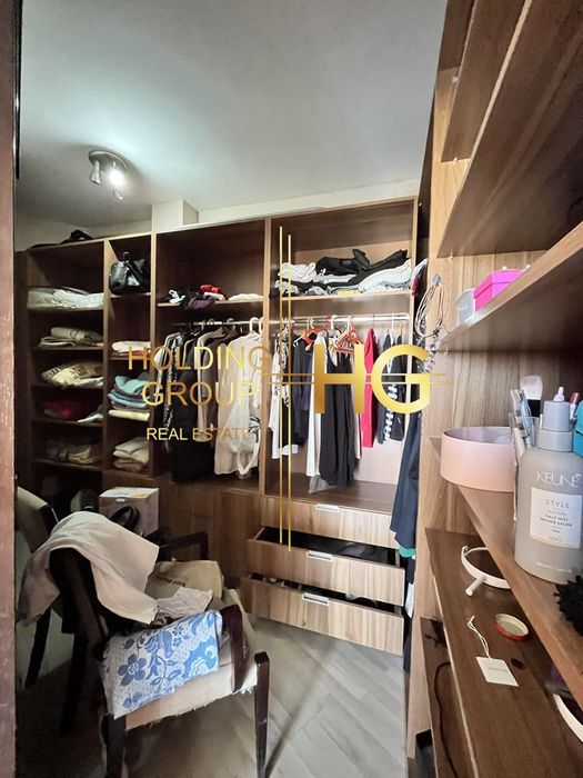 Многостаен в Варна-Чайка площ 202 цена 265000