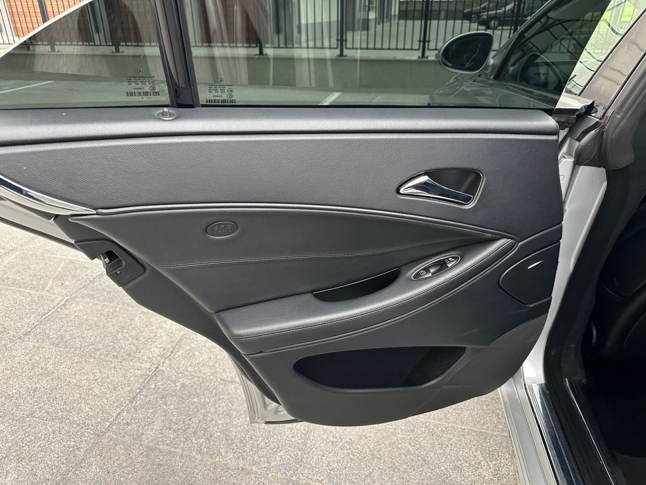 Mercedes Benz CLS550 W219