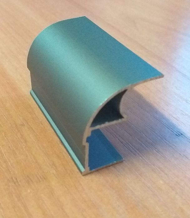 Профиль для шкафов купе