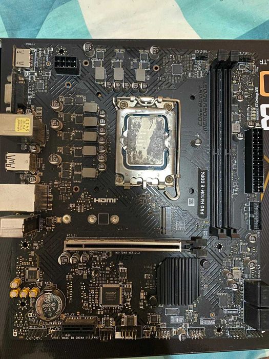 Procesor intel i5 12400 f + MSI PRO H610M-E DDR4 + 16 GB DDR4-2133 MHz