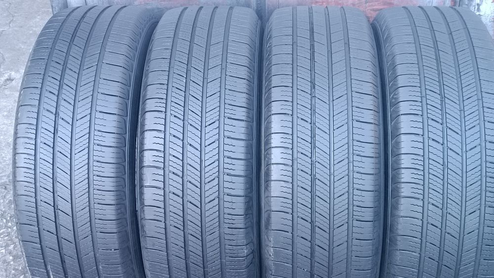 225/65/17 Michelin