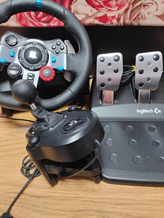 Volan Gaming Logitech g29 + schimbător