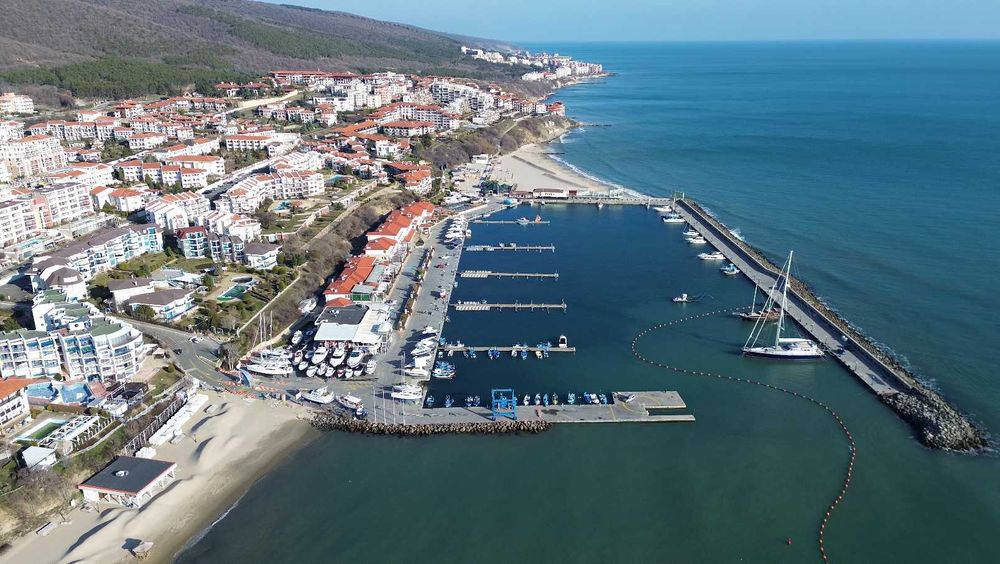 Предлагам заснемане с дрон за цялата страна.