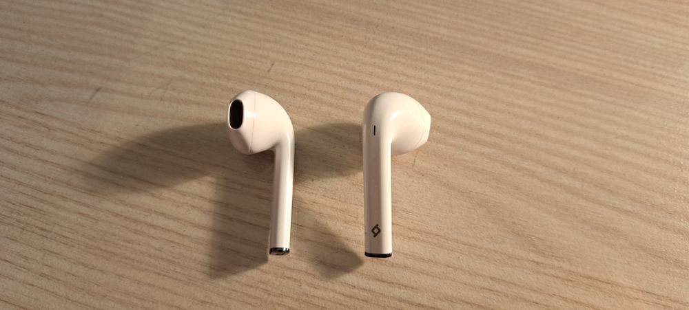 ЗАПАЗЕНИ Безжични слушалки ttec с кутията