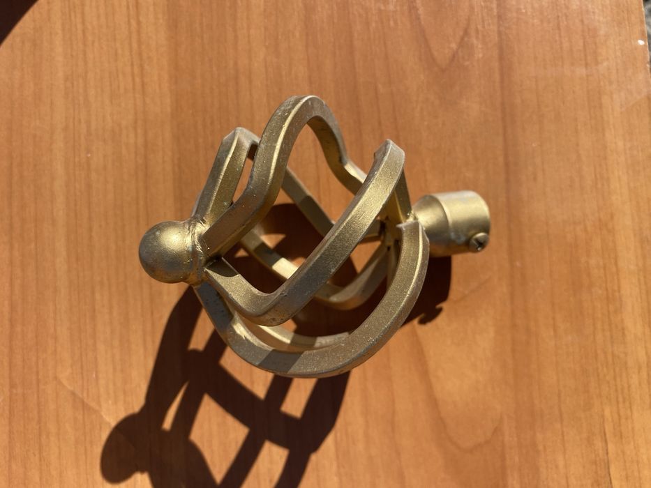 Наконечники для карниза