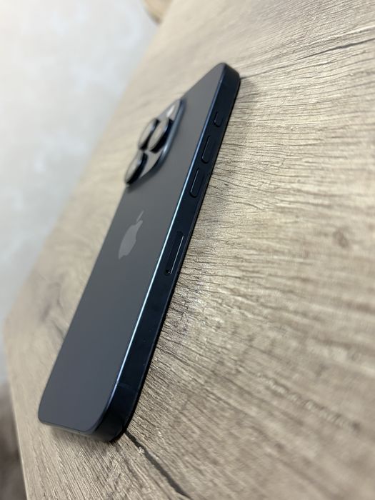 Iphone 15 pro 256GB blue titanium
