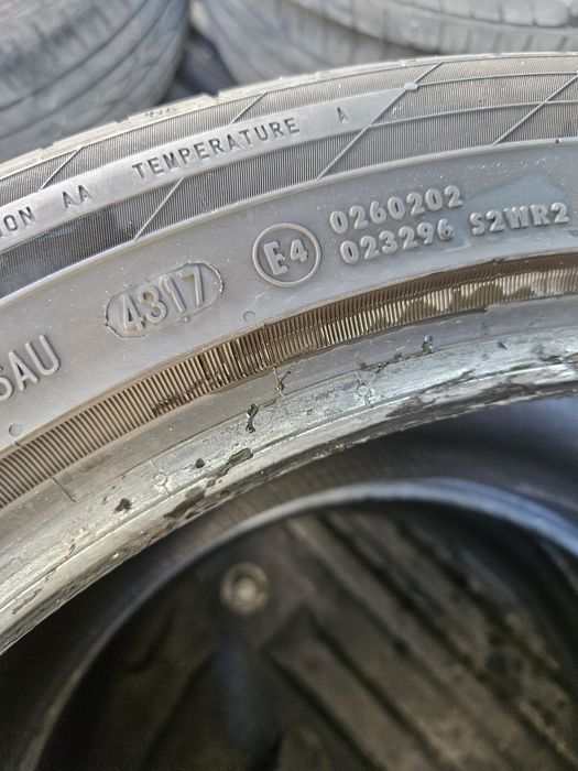 Гуми 275/40/19 2бр.