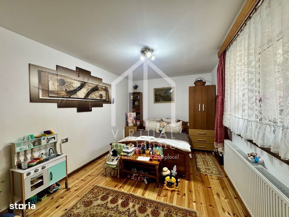 Apartament la casa cu 3 camere, 72mp utili + pivnita si magazie (30mp)