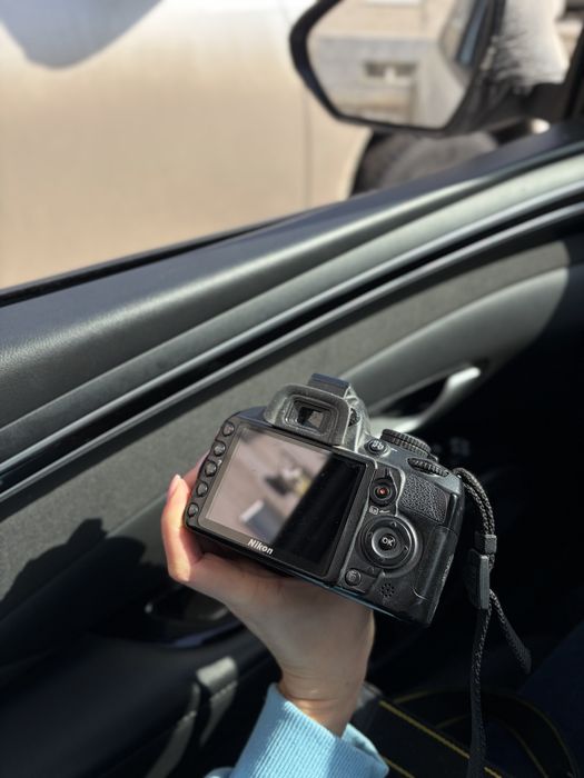 продам   Nikon d3100 в хорошем состоянии