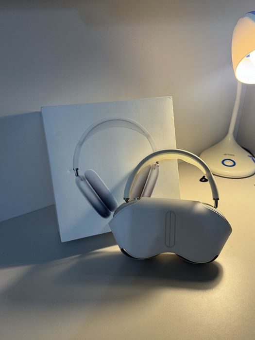 Город Алматы. Продам Airpods Max