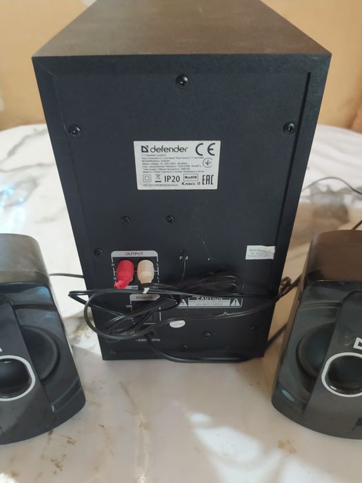Продам кампютерный сабвуфер