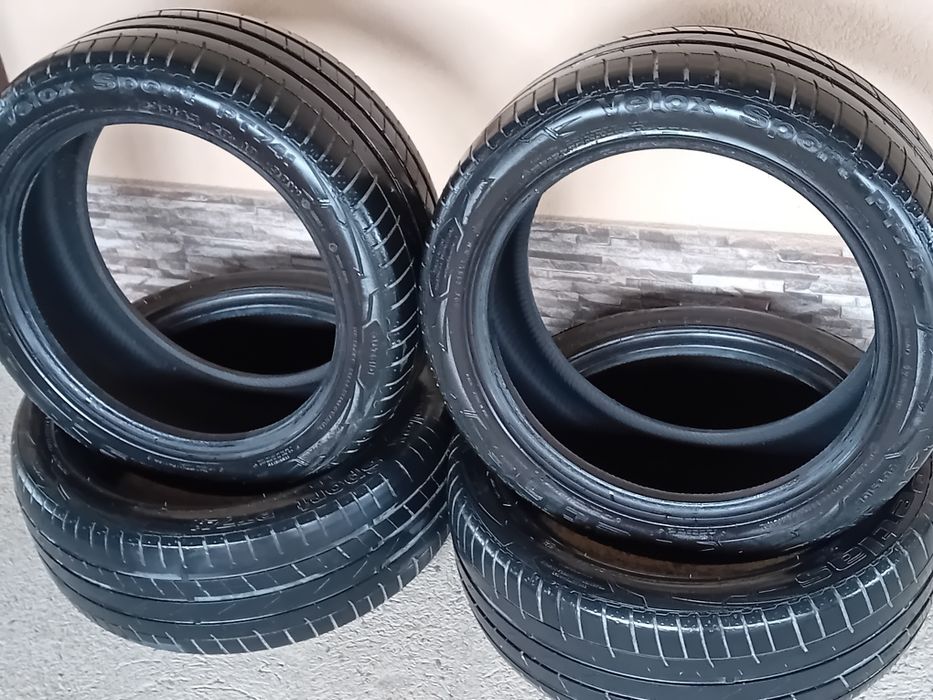 Anvelope vara 235 45 18